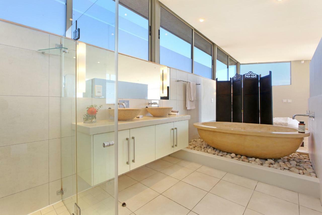 The Rocks Villa Camps Bay ภายนอก รูปภาพ