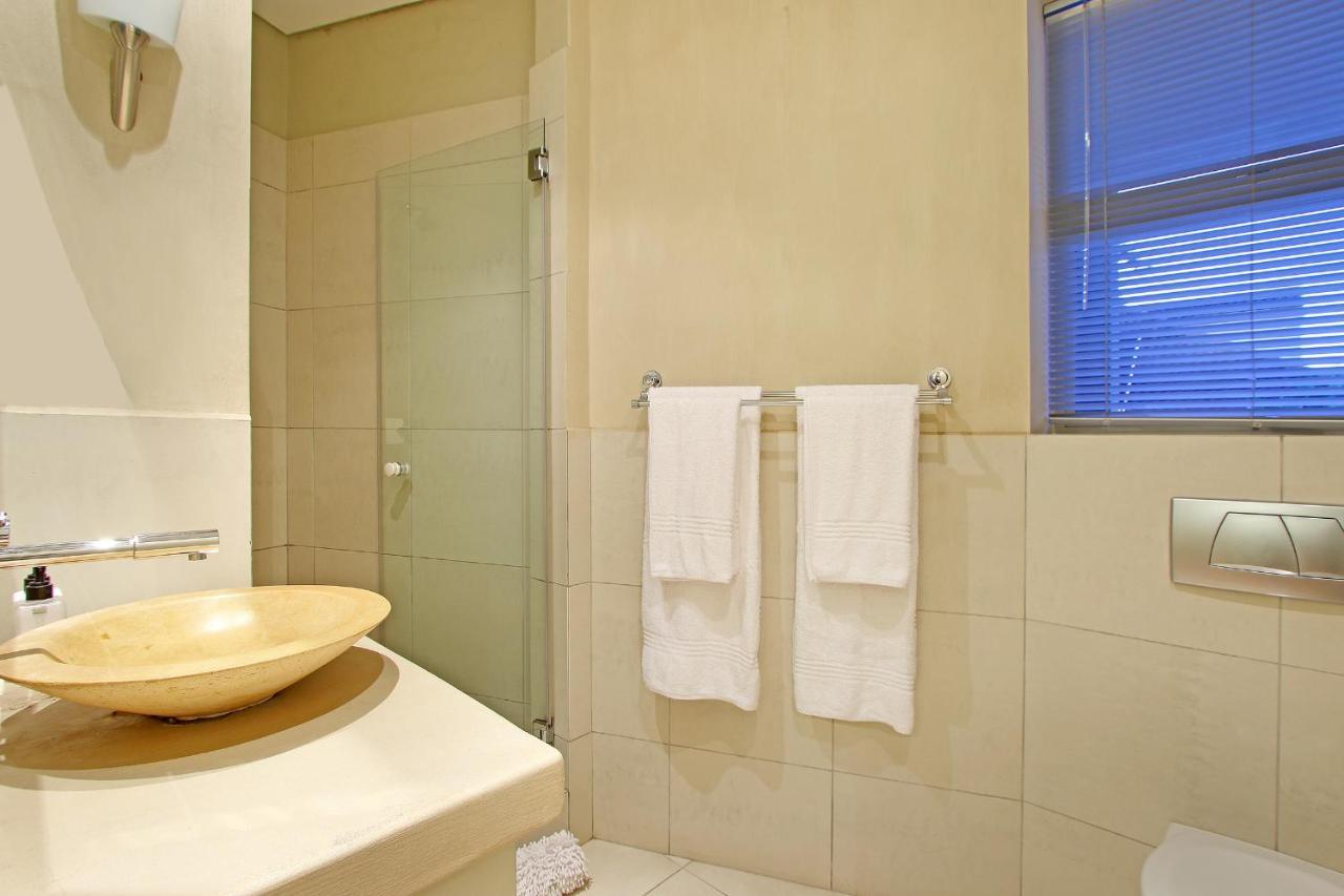 The Rocks Villa Camps Bay ภายนอก รูปภาพ